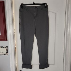 Old Navy Straight-Leg Women's Pants in Gray
